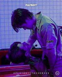 ��ɫ����